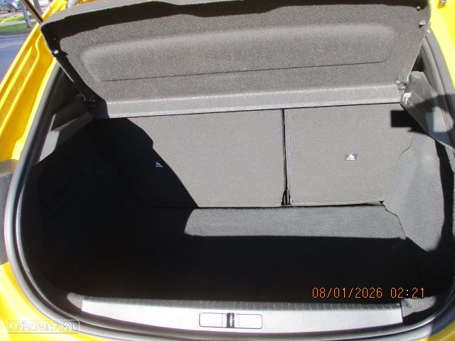 Peugeot 208 1.2 PureTech Active Pack - 10