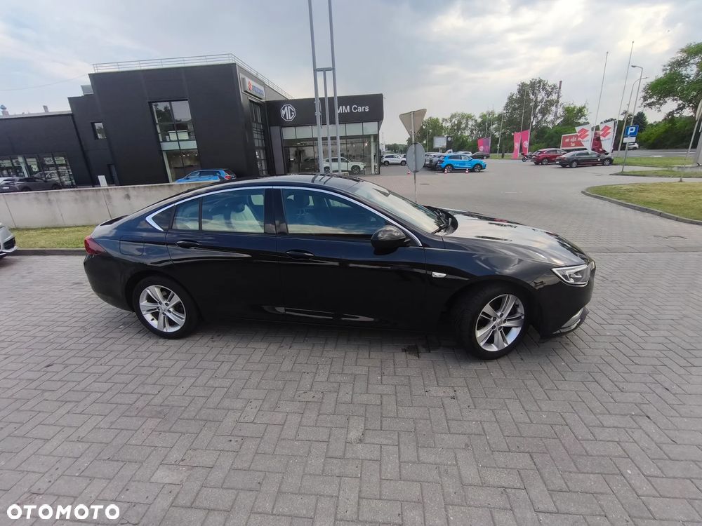 Opel Insignia - 13