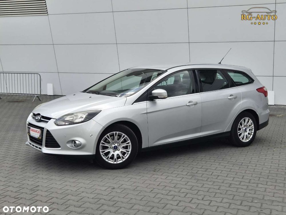 Ford Focus - 33