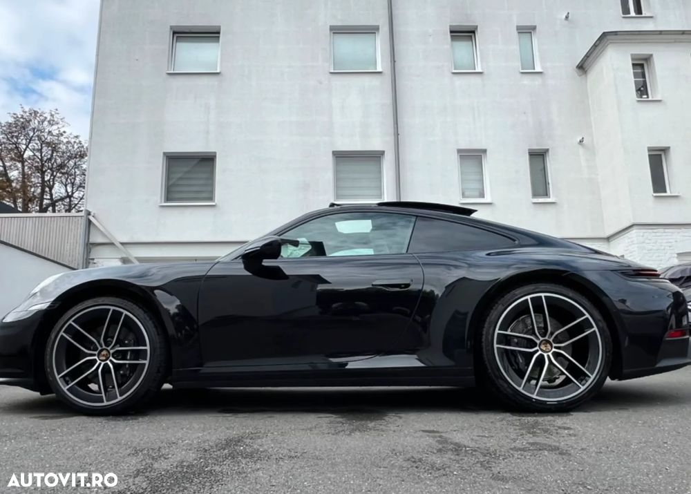 Porsche 911 Carrera PDK - 3