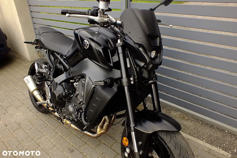 Yamaha MT - 9