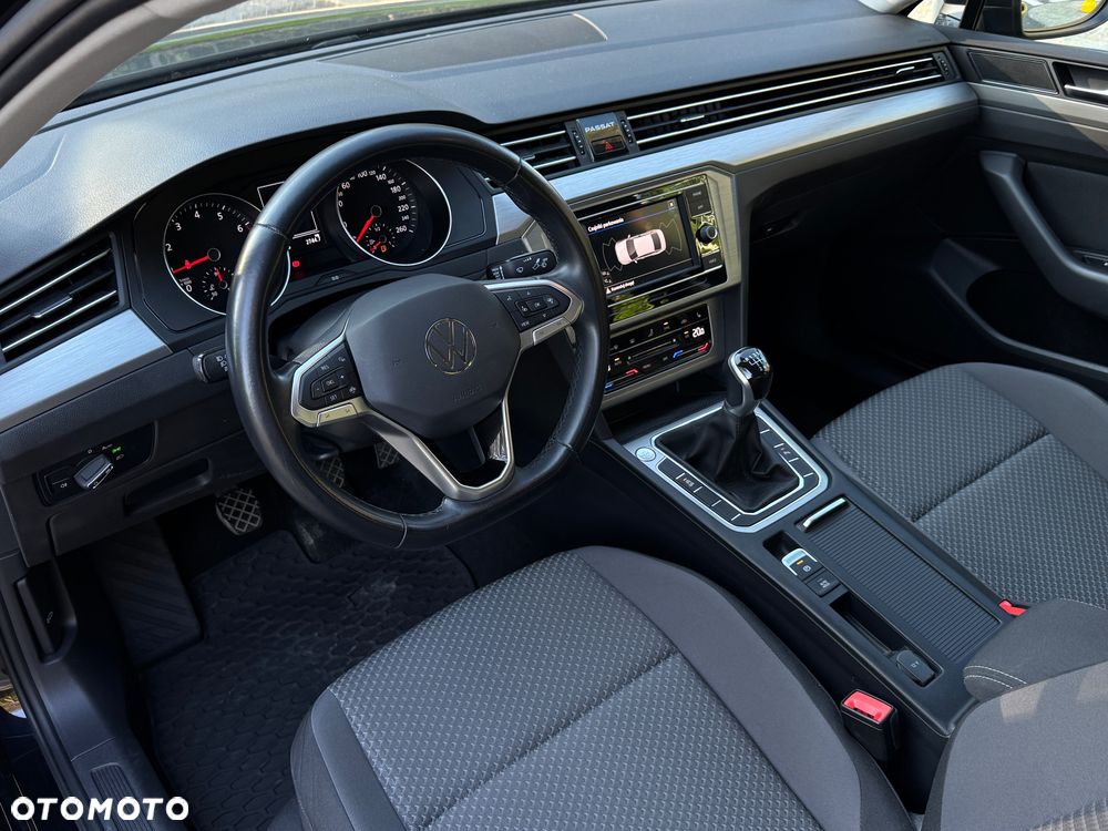 Volkswagen Passat 1.5 TSI EVO Essence - 21