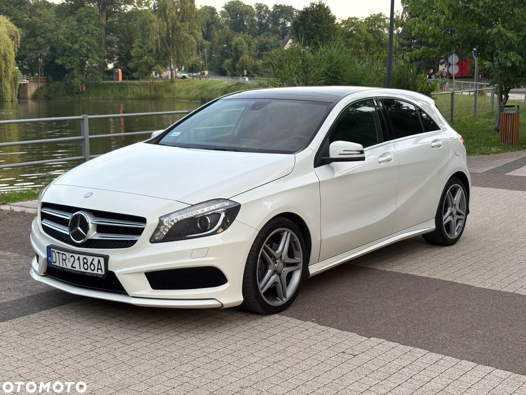 Mercedes-Benz Klasa A 180 CDI (BlueEFFICIENCY) 7G-DCT AMG Sport - 3