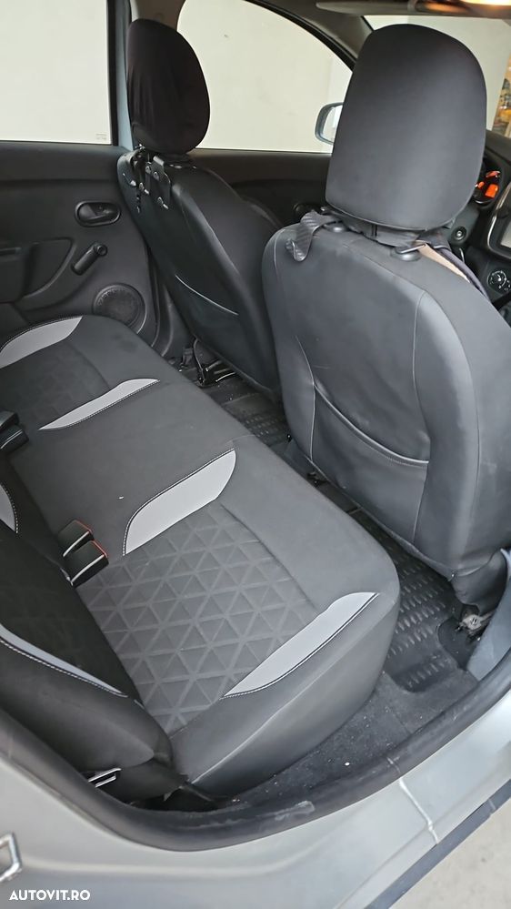 Dacia Sandero 1.5 90CP Stepway - 3
