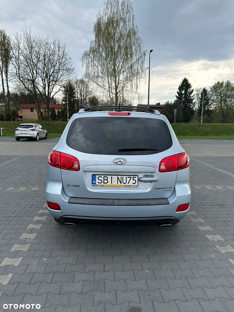 Hyundai Santa Fe - 2