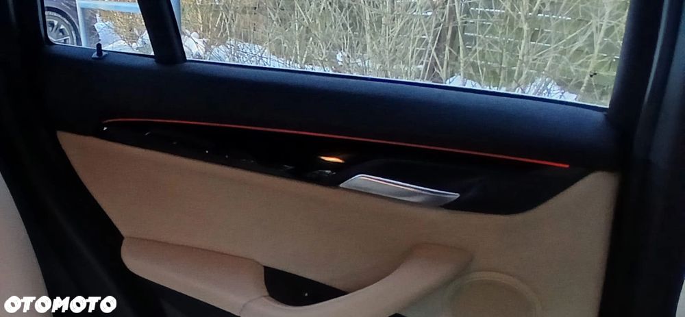 BMW X1 xDrive25i xLine - 15