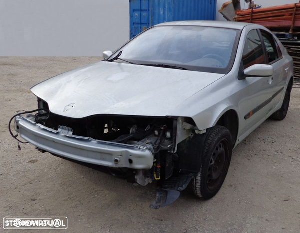 Peças Renault Laguna 1.8 de 2000