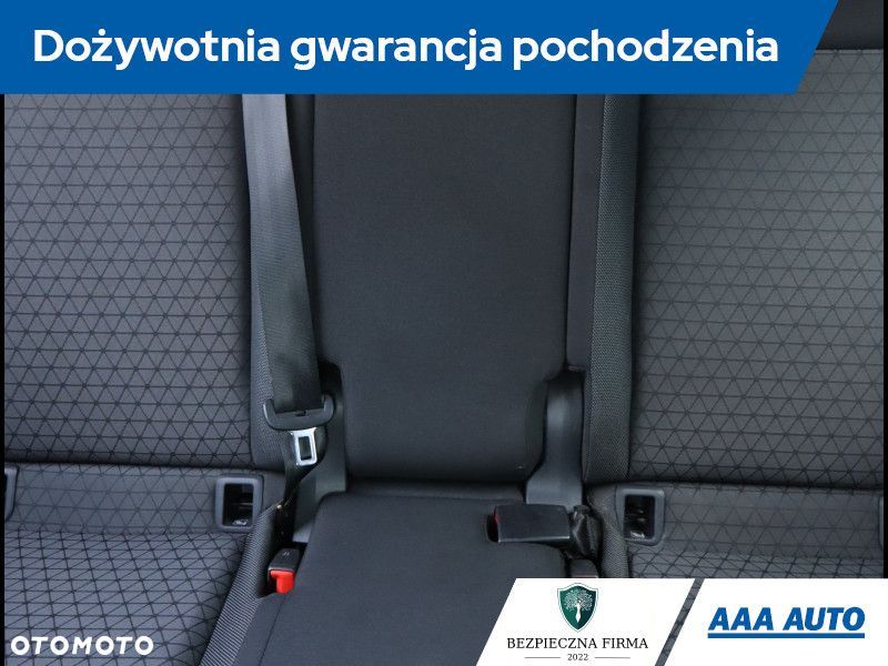 Volkswagen T-Cross - 11