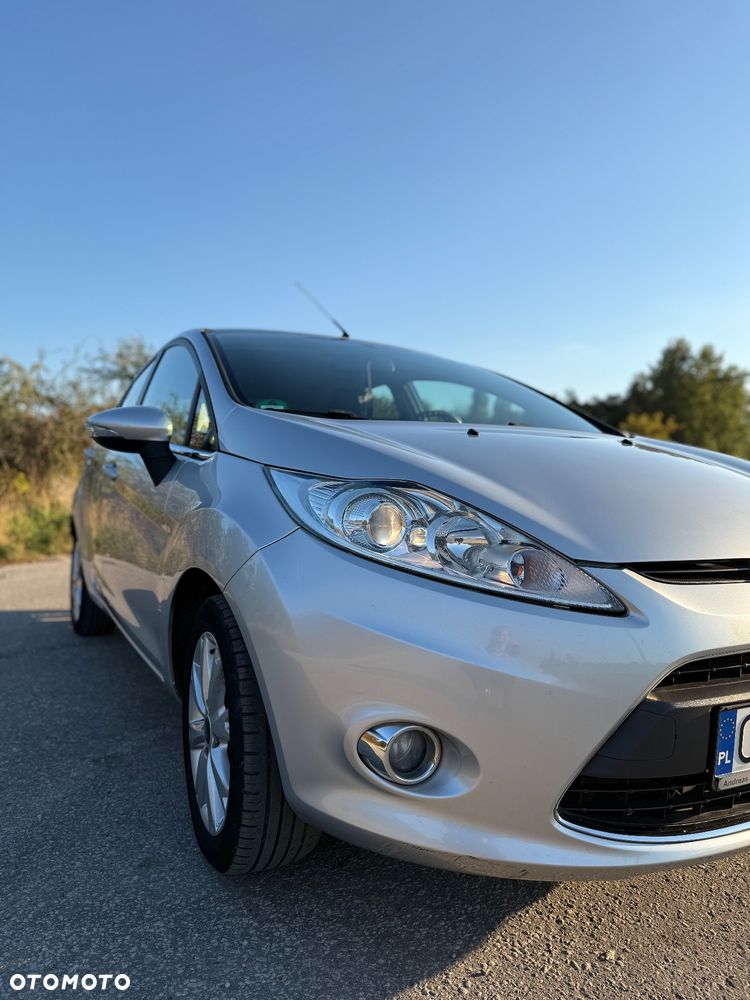 Ford Fiesta 1.25 Ghia - 5
