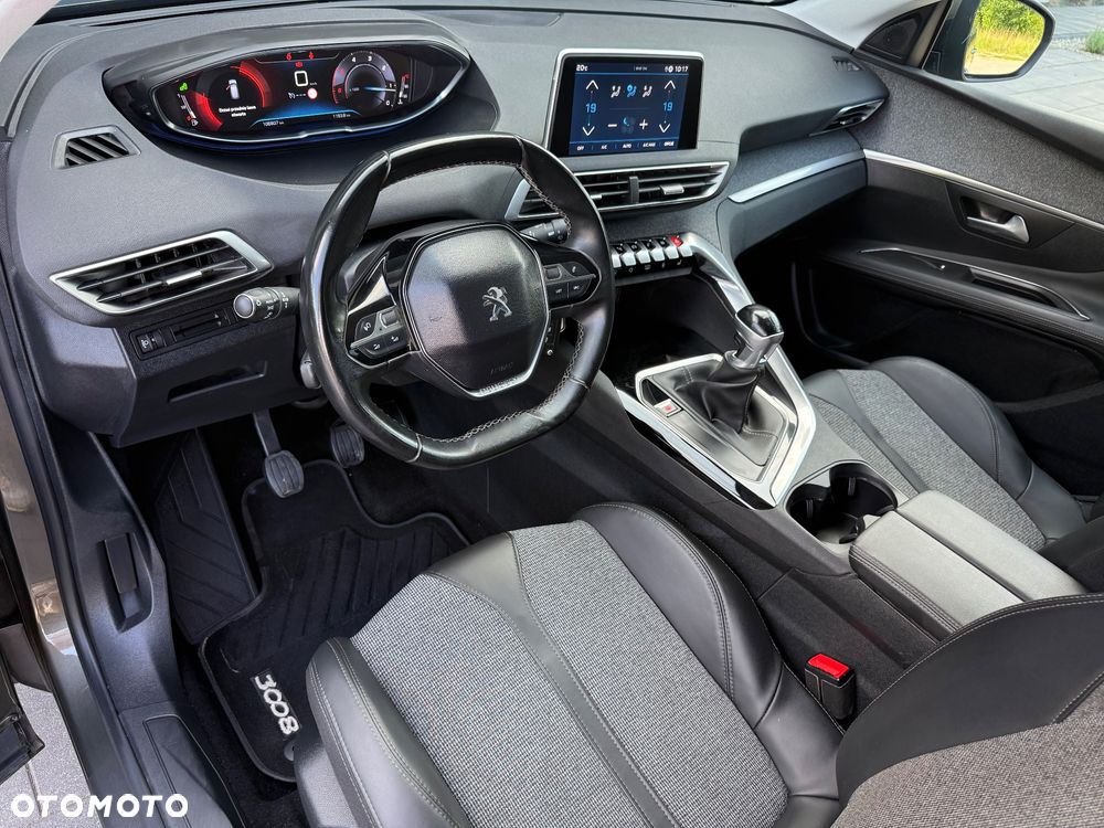 Peugeot 3008 BlueHDi 130 Stop & Start Allure - 19