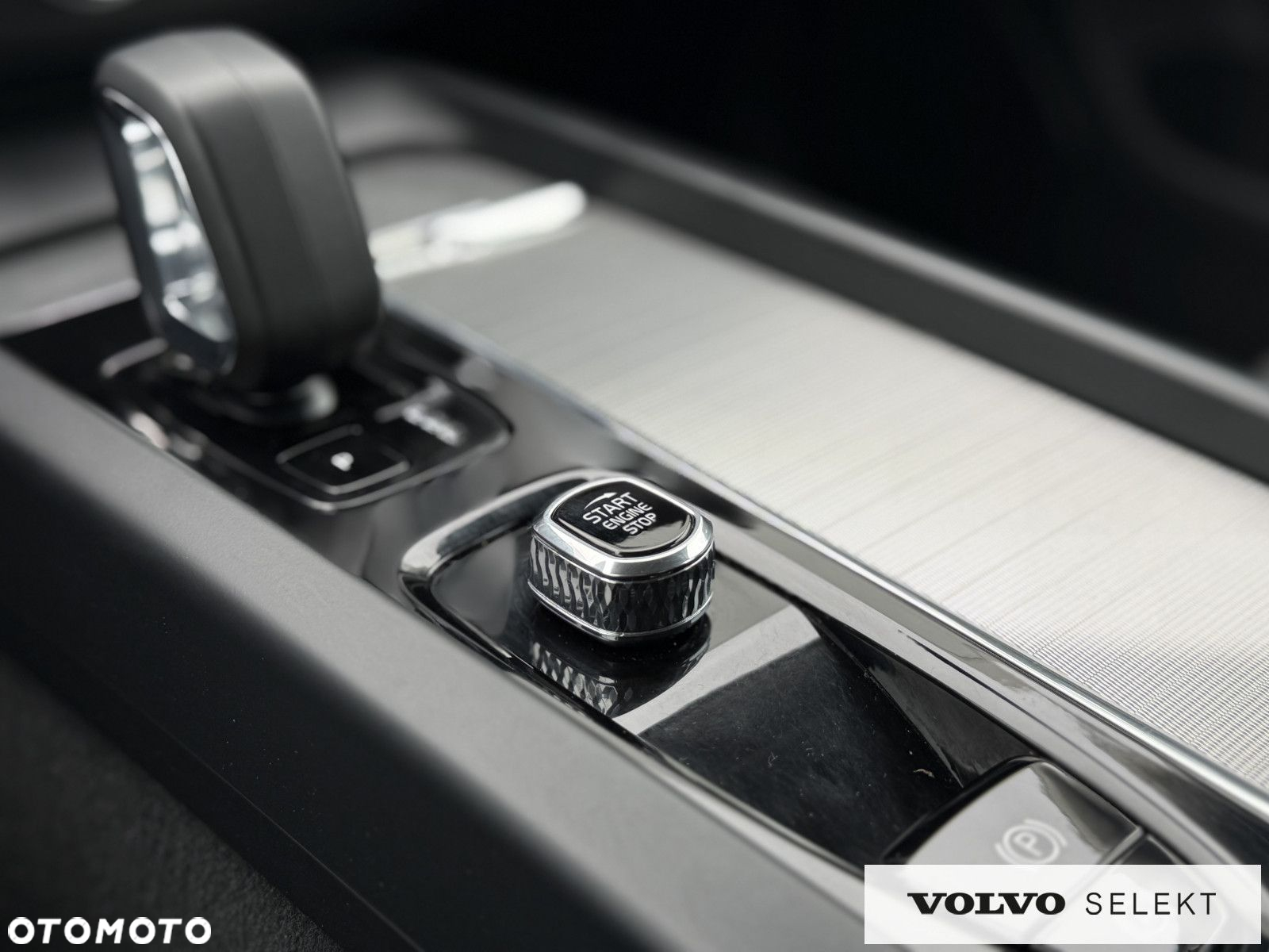 Volvo XC 60 - 22