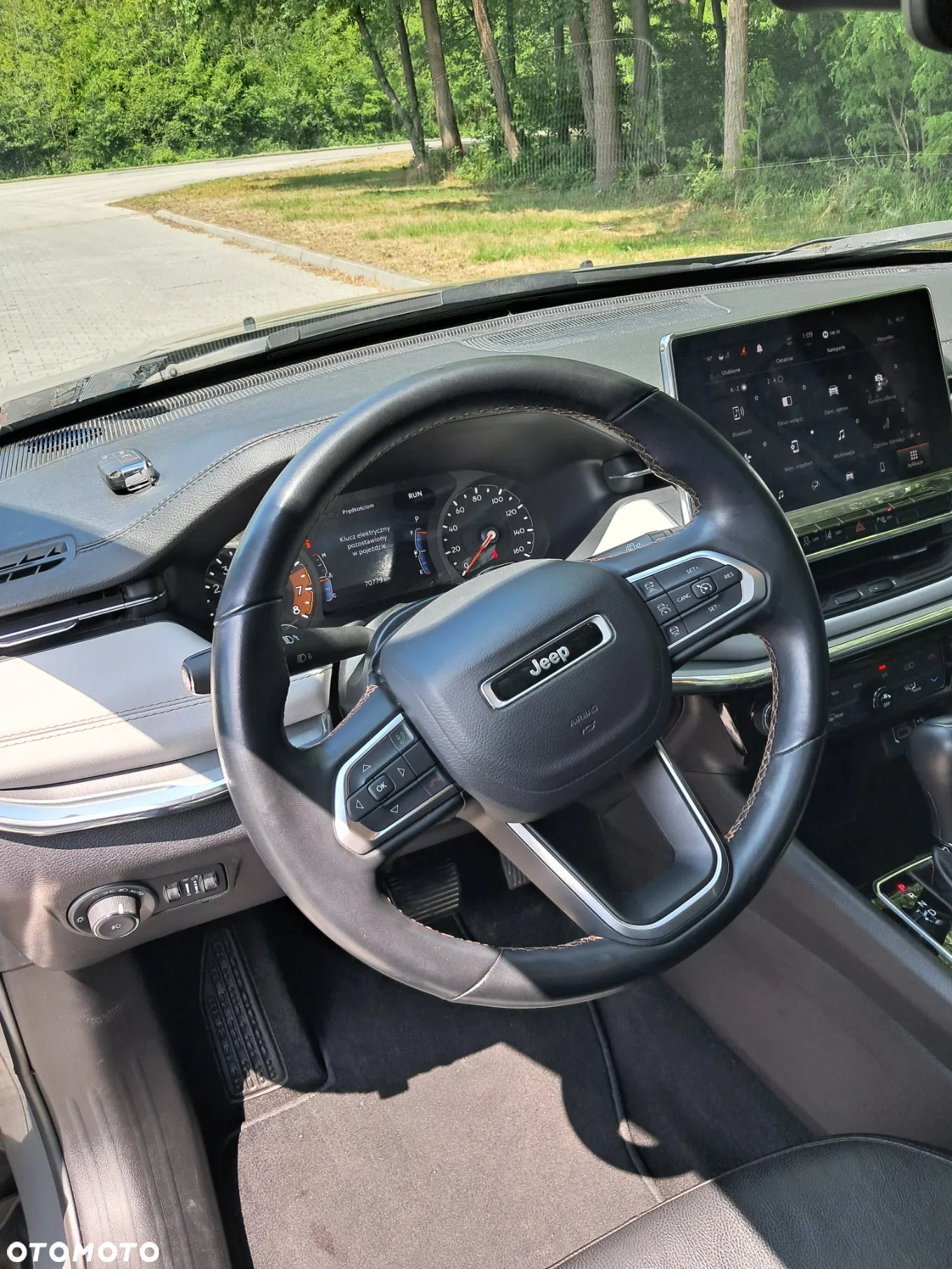 Jeep Compass - 16