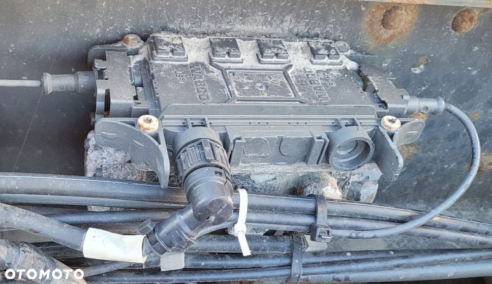 ZAWÓR MODULATOR EBS DAF TYŁ XF 105 CF 75 85 XF95 WABCO - 1