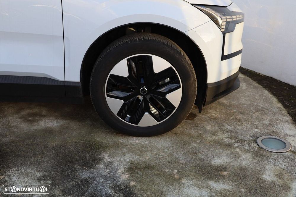 Volvo EX30 69 kWh Single Motor Extended Range Core - 7