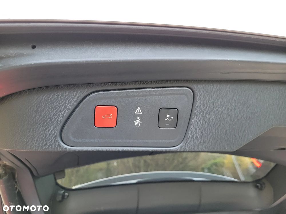 Peugeot 3008 1.6 THP Allure S&S EAT6 - 15