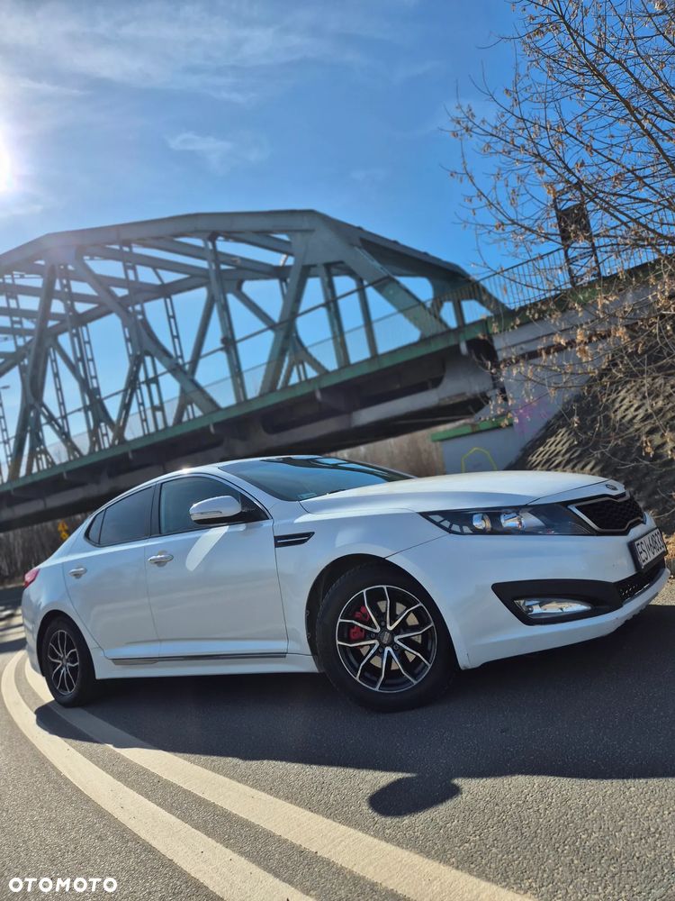 Kia Optima - 4