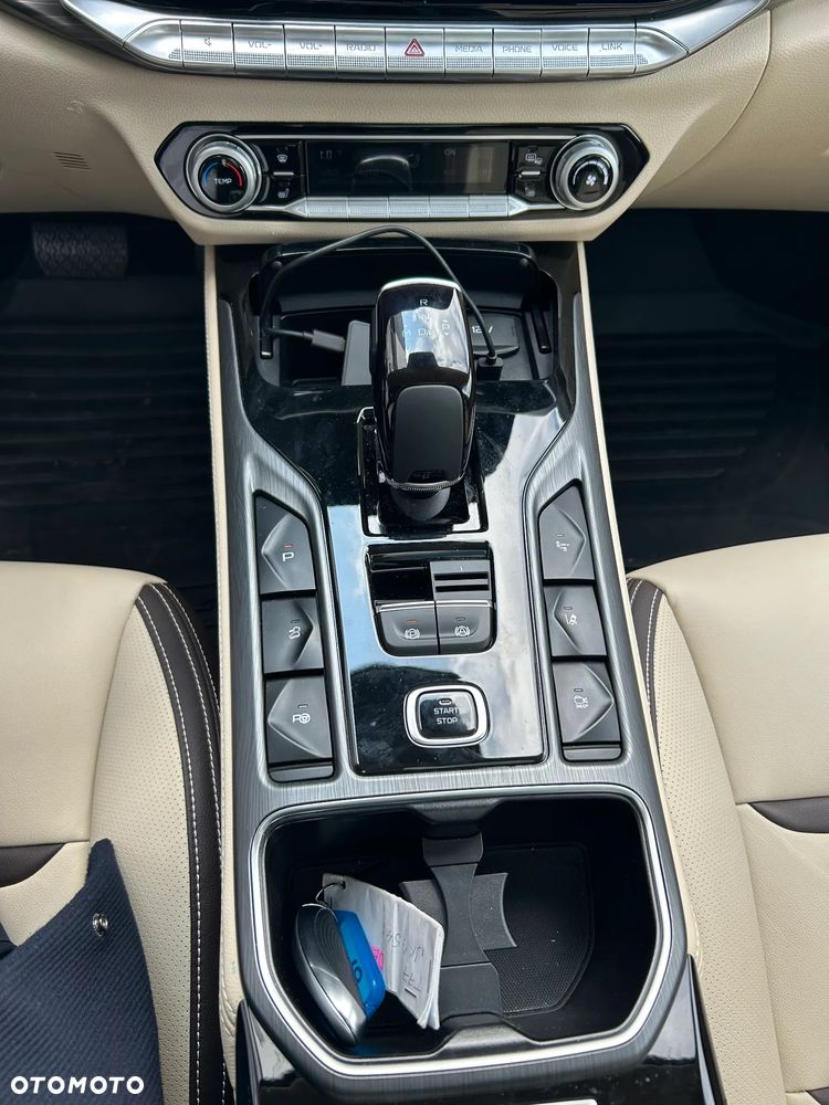 Bestune T77 1.5T Elegance DCT - 14