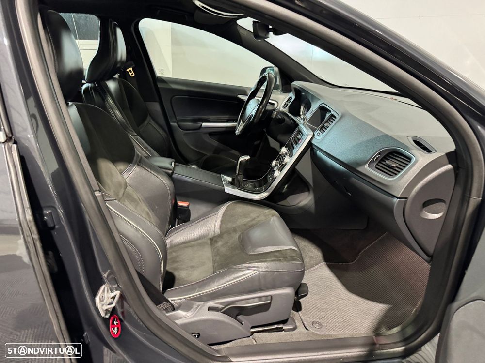 Volvo S60 2.0 D2 R-Design - 20
