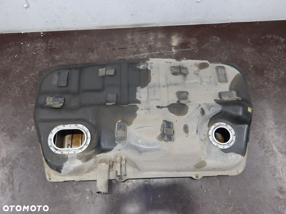 HYUNDAI TUCSON I 04-10 2.0 CRDI 4X4 ZBIORNIK BAK PALIWA - 2