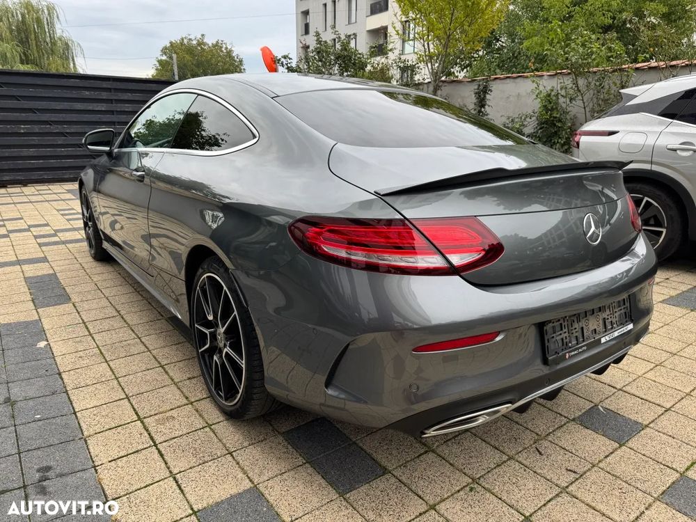 Mercedes-Benz C 300 Coupe 4Matic 9G-TRONIC - 5