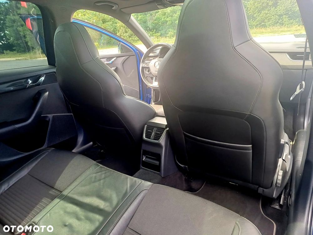 Skoda Octavia 2.0 TDI RS DSG - 17