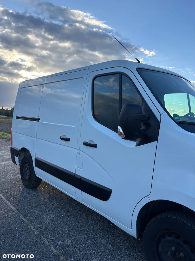 Nissan NV400 - 4