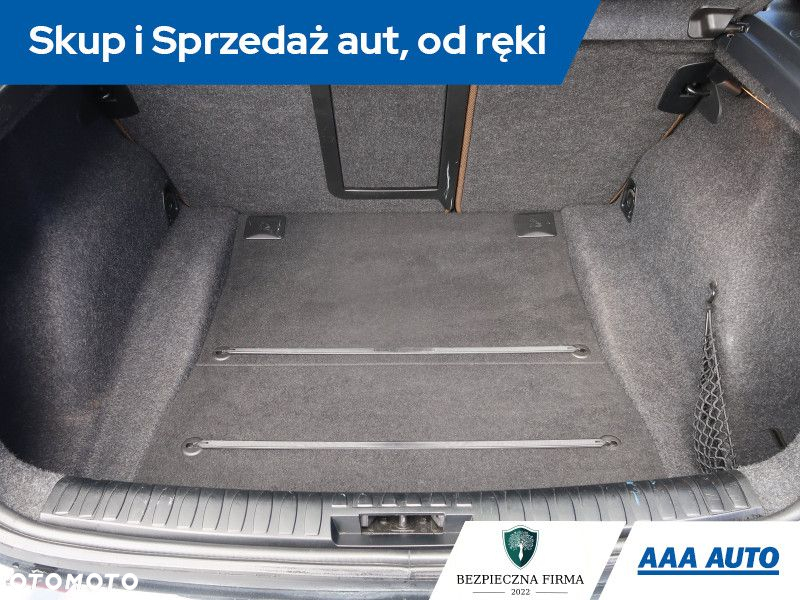 BMW Seria 1 - 14
