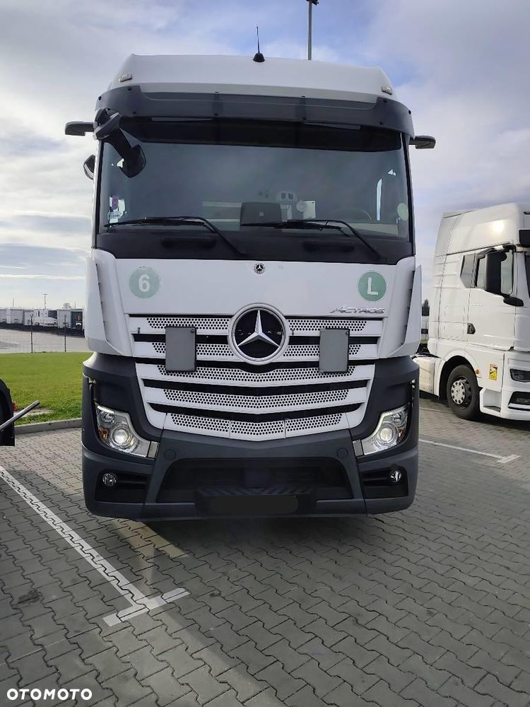 Mercedes-Benz Actros 1845 - 2