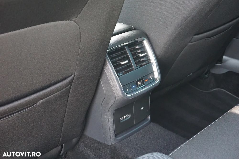 Skoda Octavia 2.0 TDI DSG Style - 32