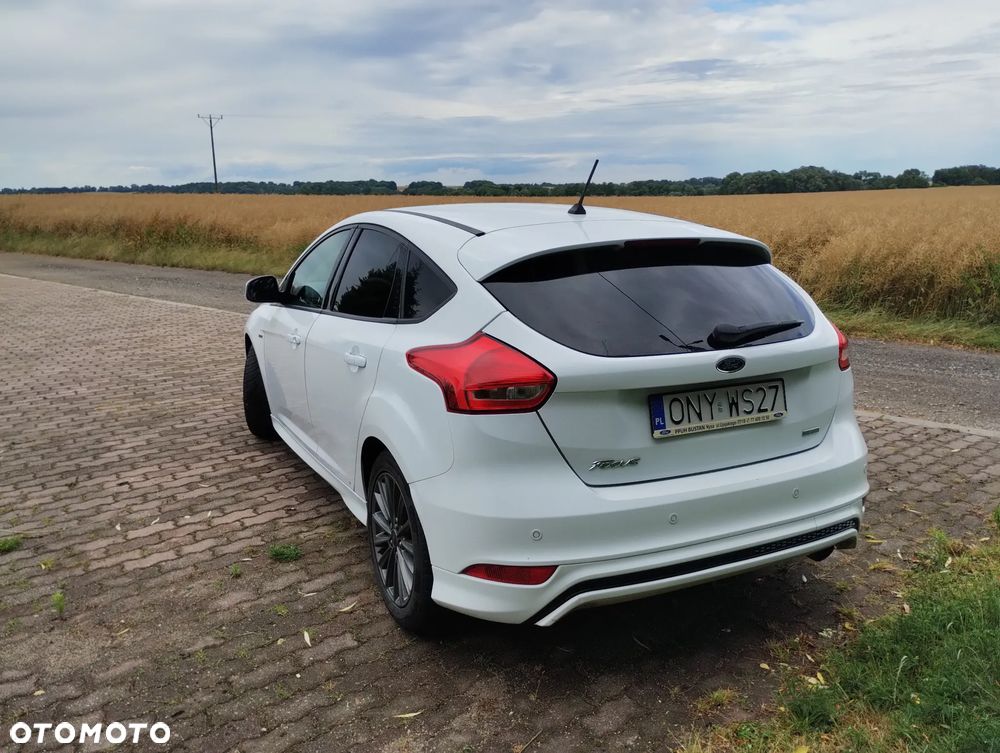 Ford Focus 1.5 EcoBoost ST-Line ASS - 7