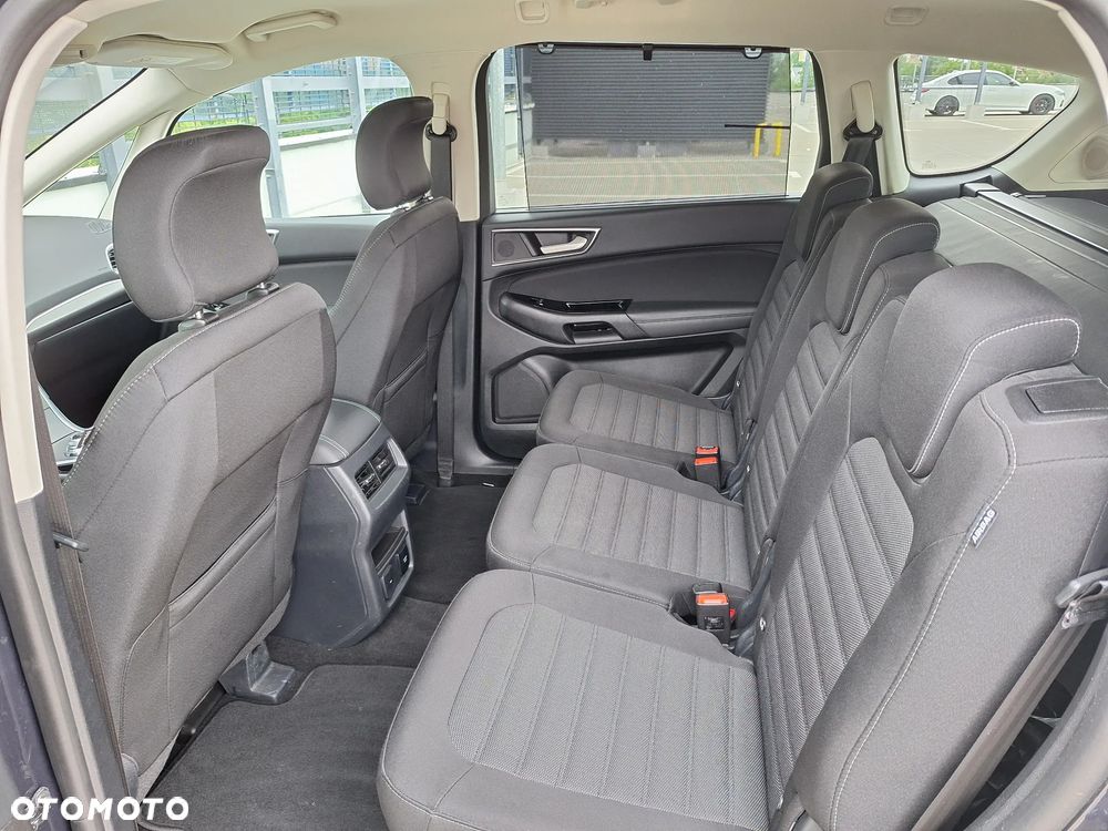 Ford S-Max 2.0 EcoBlue Titanium - 23