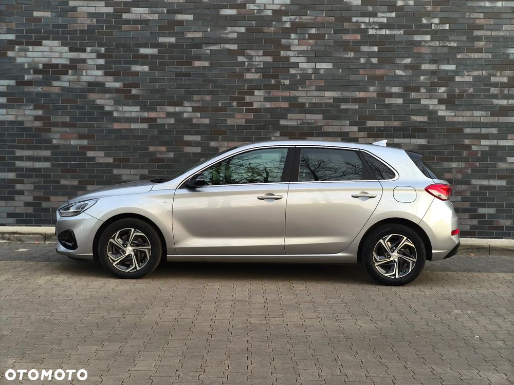 Hyundai i30 1.5 T-GDI 48V Smart - 2