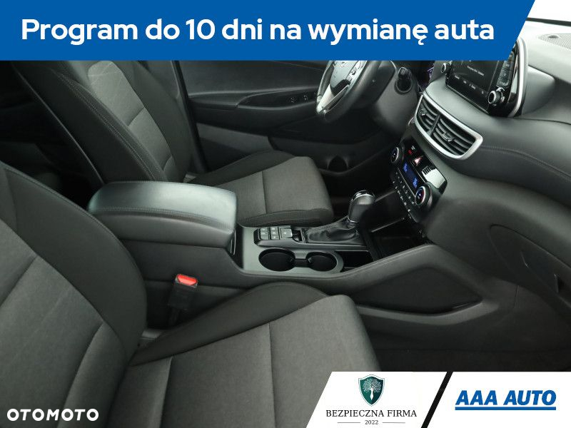 Hyundai Tucson - 8