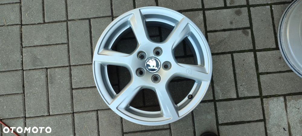 FELGI ALUMINIOWE 5x100 6Jx15 CALI 6R0601025C ET40 fi 57.1 SKODA FABIA RAPID ROOMSTER SEAT IBIZA ARONA VW POLO FOX KOMPLET 4 SZTUKI - 4