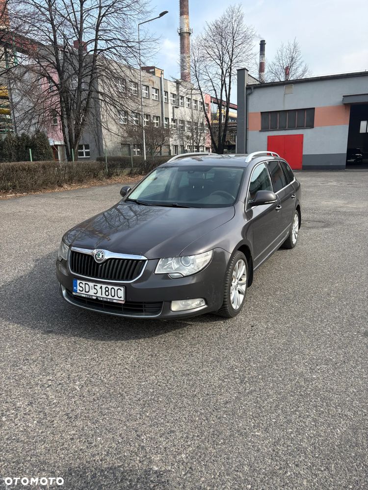 Skoda Superb 2.0 TDI 4x4 Elegance - 1
