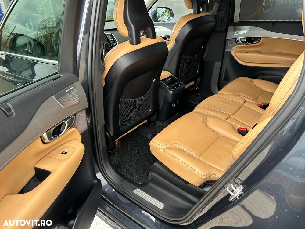 Volvo XC 90 D5 AWD Inscription - 32