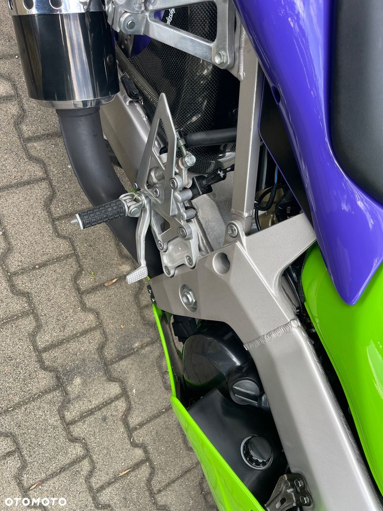 Kawasaki ZX - 25