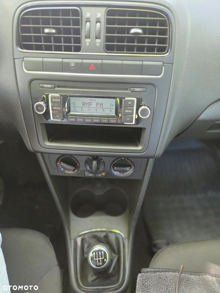 Volkswagen Polo 1.2 12V Comfortline - 10