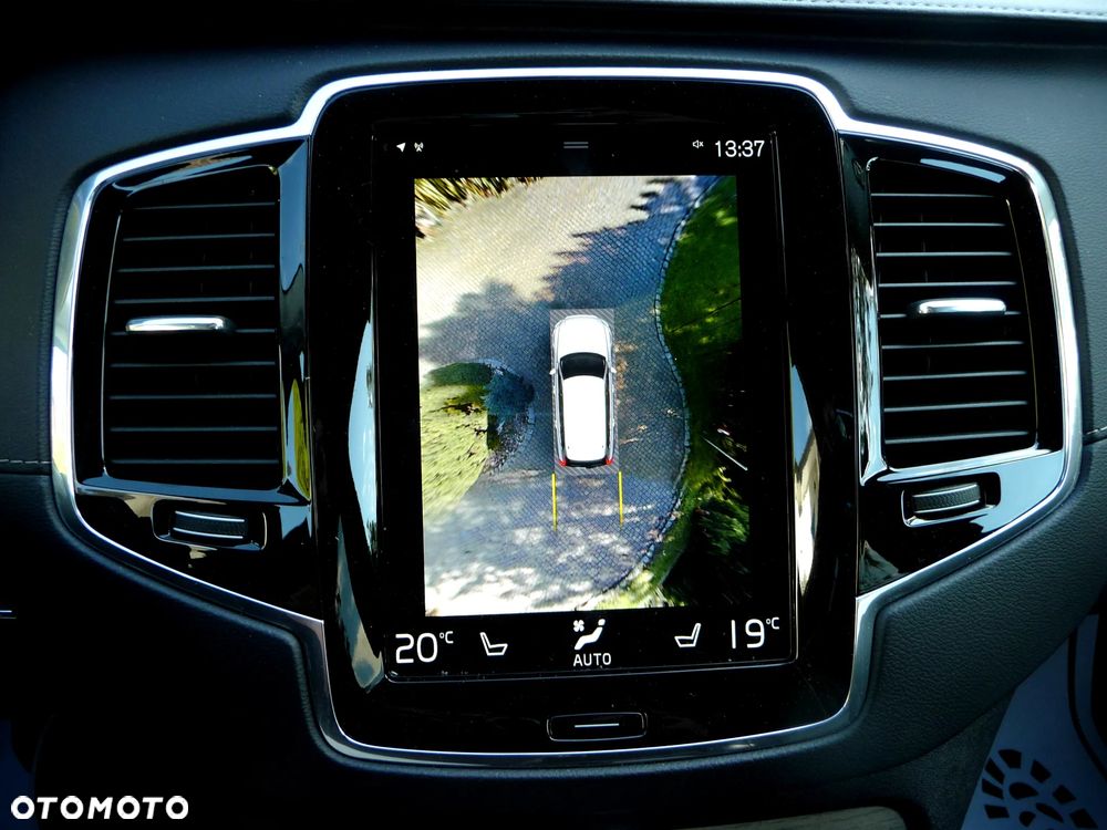 Volvo XC 90 T8 AWD Plug-In Hybrid Inscription Expression 7os - 8