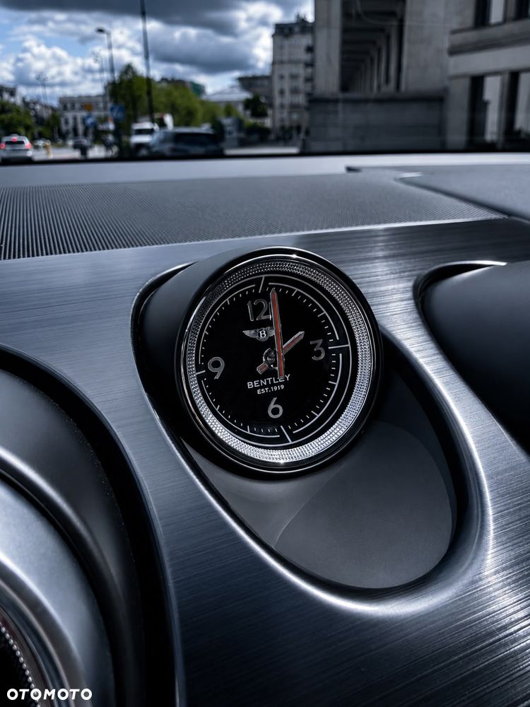 Bentley Bentayga - 19