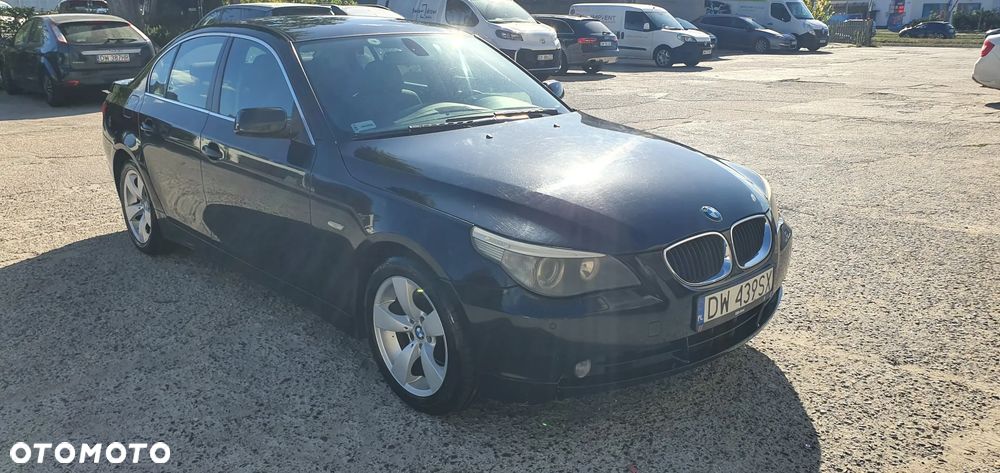 BMW Seria 5 520d - 23