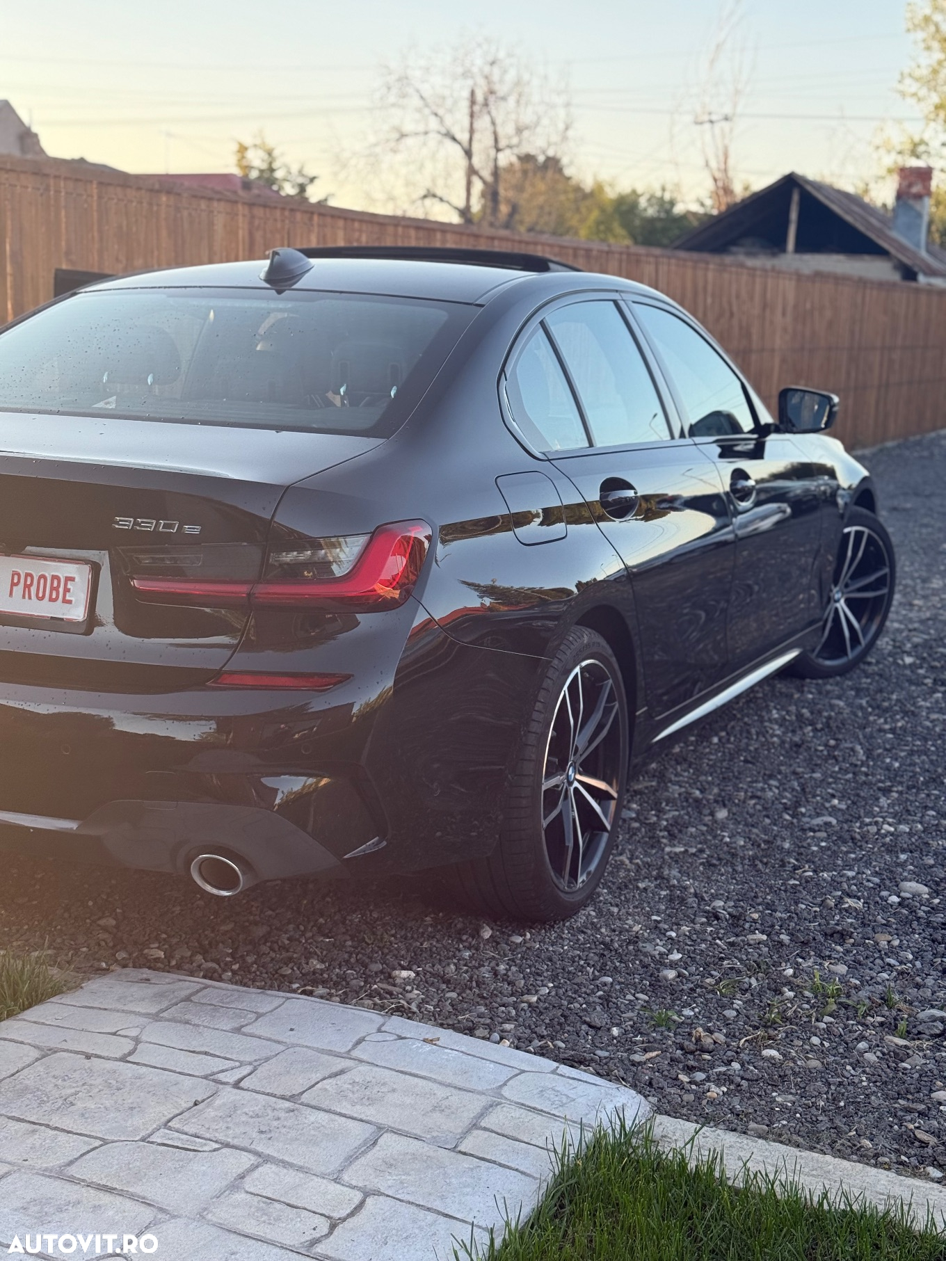 BMW Seria 3 330e Aut. M Sport - 16