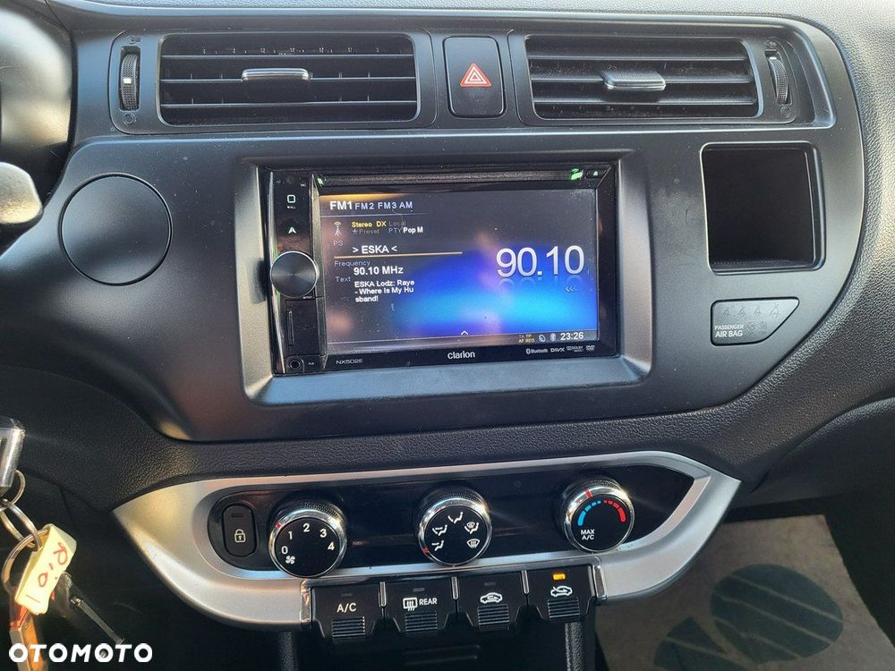 Kia Rio - 28