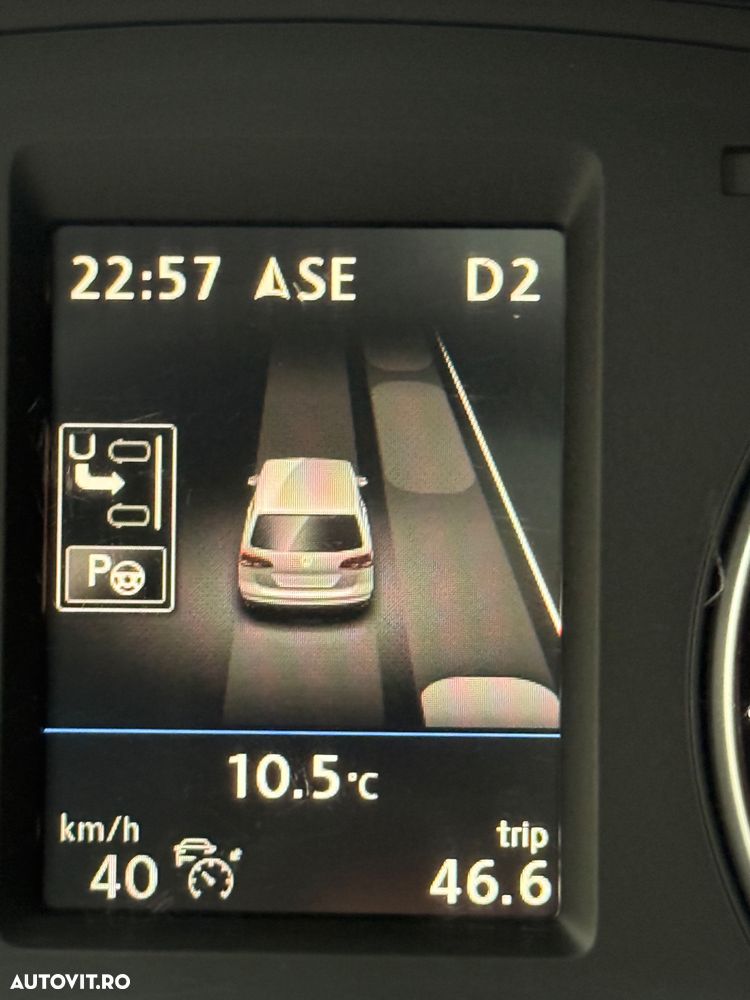 Volkswagen Sharan 2.0 TDI DSG (BlueMotion Technology) Highline - 8