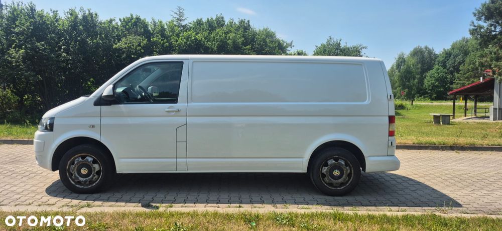 Volkswagen Transporter - 4