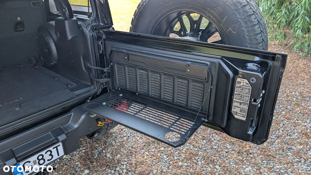 Jeep Wrangler Unlimited GME 2.0 Turbo Sahara - 38