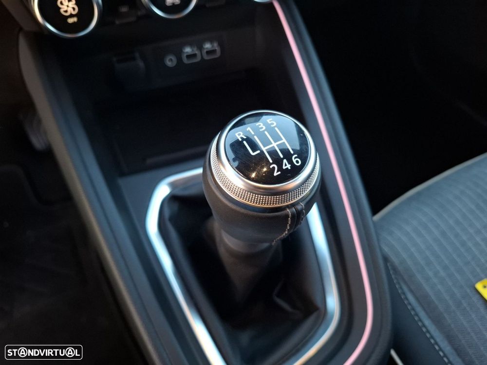 Renault Clio 1.0 TCe Intens - 18