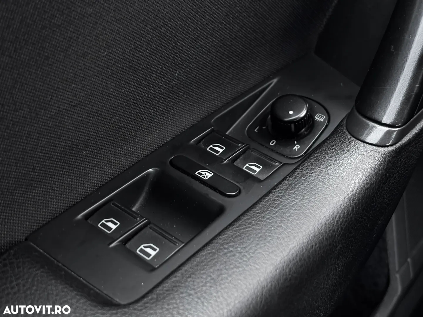 Volkswagen Passat - 14
