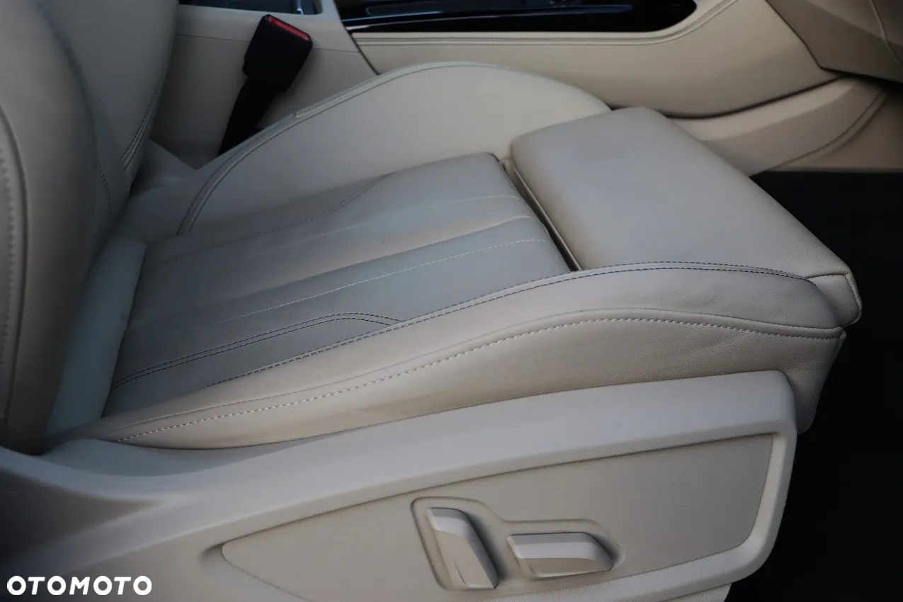 Audi Q5 Sportback - 26