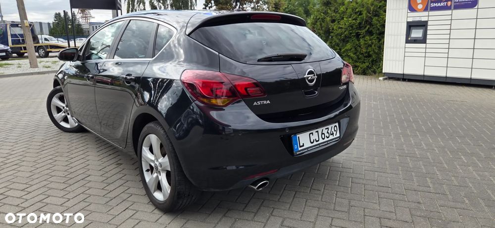 Opel Astra 1.4 Turbo Active - 11